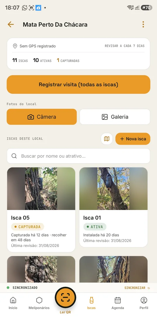Local de isca com 11 iscas, fotos de cada ponto e status capturada ou ativa